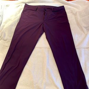 Luluelemon ABC Pants Classic Fit 38 x 31 Purple